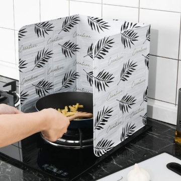 New 1pcs Aluminum Foil Oil Block Oil Barrier Stove Cooking Heat Insulation Anti-Splashing Oil Baffle Kitchen Utensils Supplie