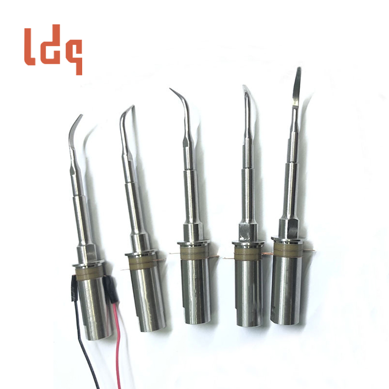 Ultrasonic tooth cleaning tool