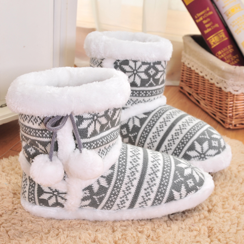 Winter Plush Slippers Women Knit Wool Home Slippers Soft Warm Cute Ball Women Slippers High Quality Indoor Shoes Women Free Size