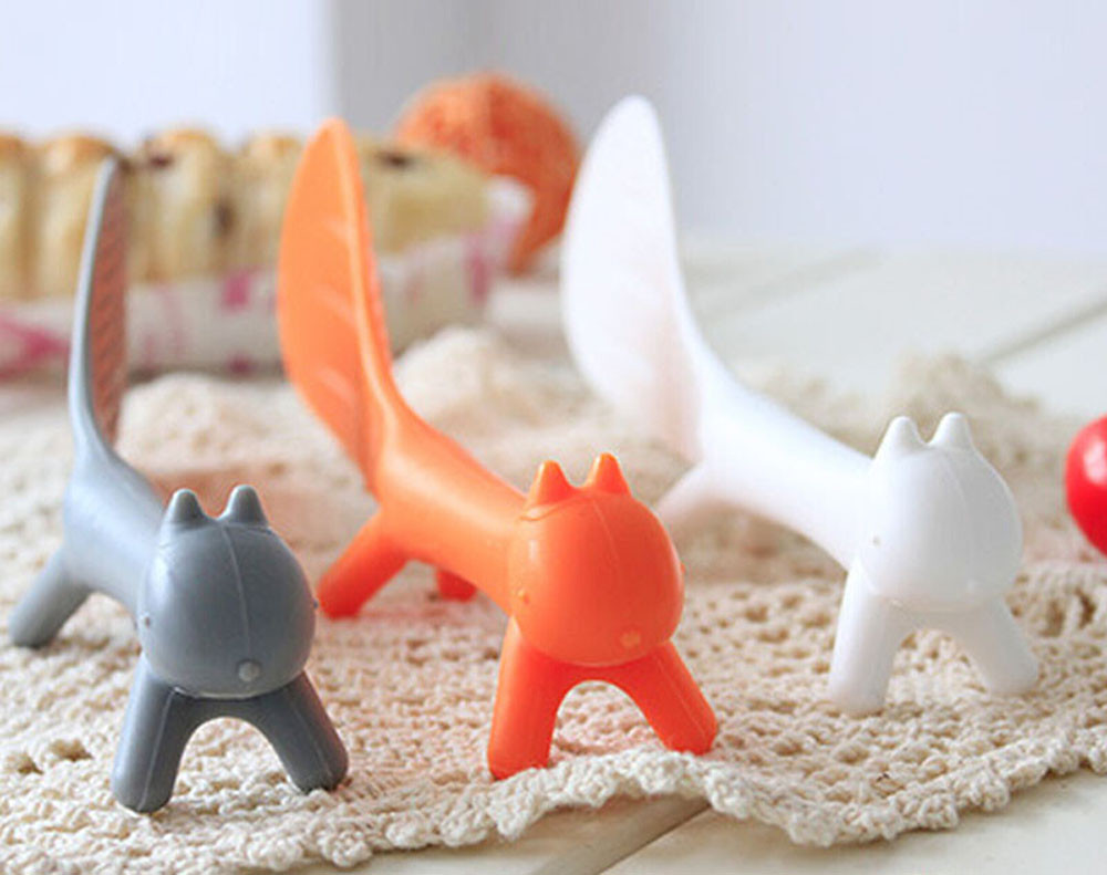 Hot Sale BEST Cute Plastic PP Cartoon Home Kitchen Squirrel Shape Rice Scoop Spoon Soup Sauce Paddle Ladle Random Color 619