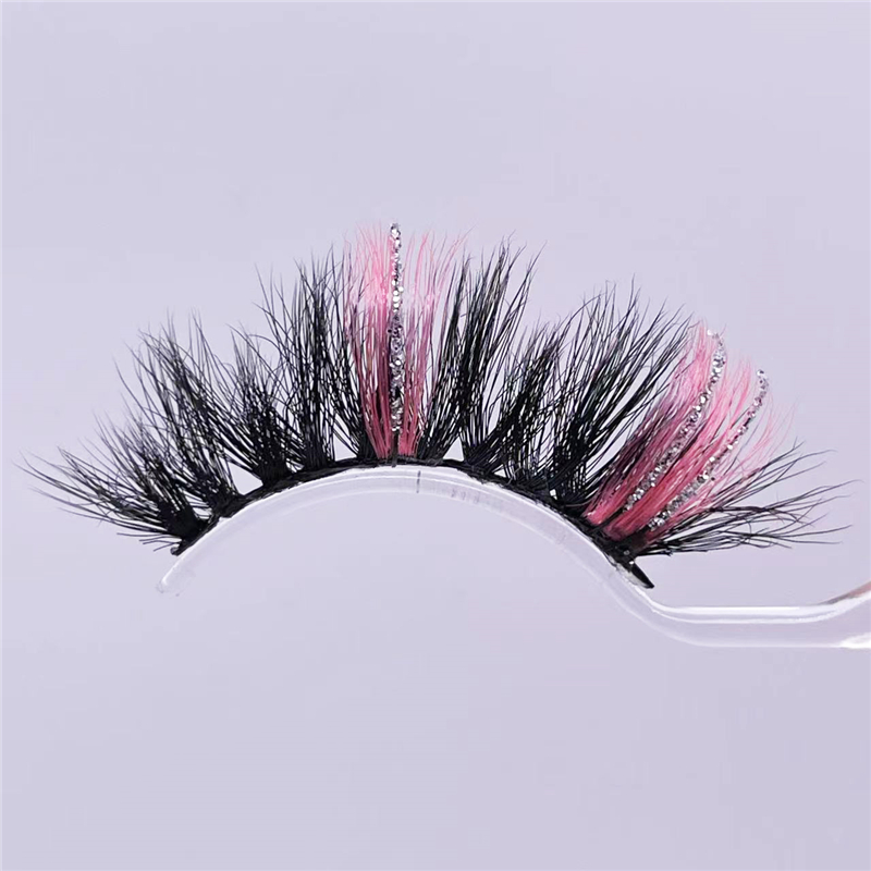 Lashes With Glitter