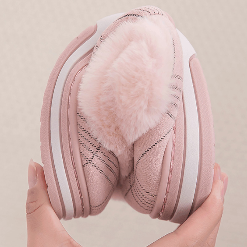 Winter Slippers for women Large size 43-45 2020 Fashion gingham warm Fur home slippers female Antiskid cozy House Shoes woman