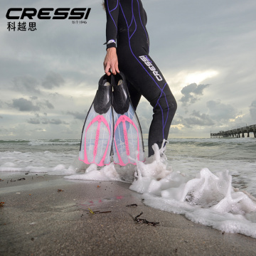 Cressi Pluma Diving Fins Snorkeling Swimming Flipper Long Blade Fin Super Comfort for Adults Blue Pink Black