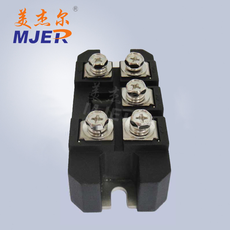 MDS100A Free shipping Three phase Bridge rectifier diode modules MDS 100A 1600V fuji MDS100 rectifier bridge MDS100A1600V