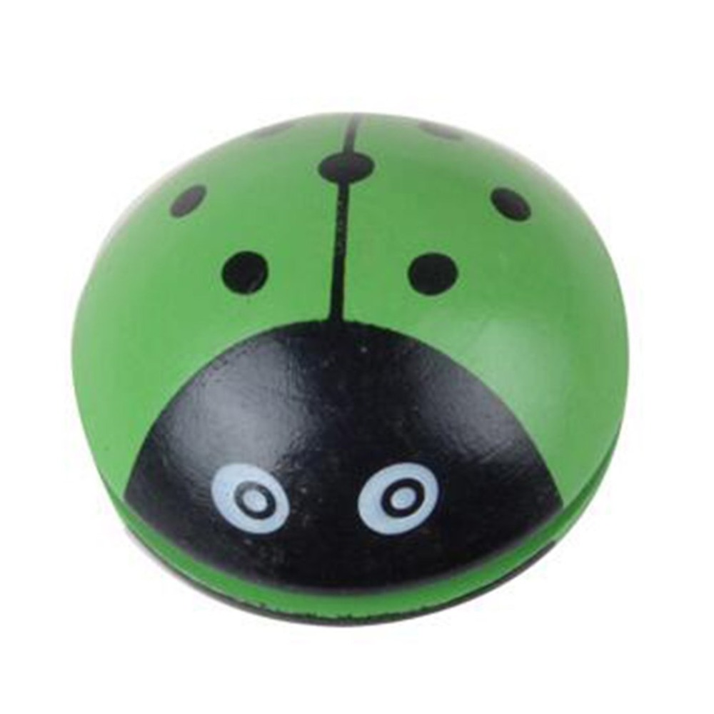 1pcs Cute Animal Wooden Yoyo Toys Portable Ladybug Printing Yoyo Ball For Children Hand-Eye Coordination Development Classic Toy