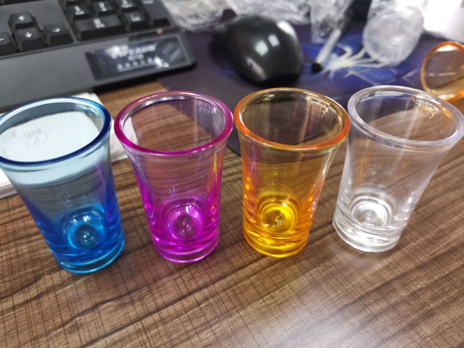 6PC Acrylic Stemless Wine Glasses and Water Tumblers, Made of Shatterproof Plastic Resistant Kungfu Tea Mug Milk Lemon Juice Cup