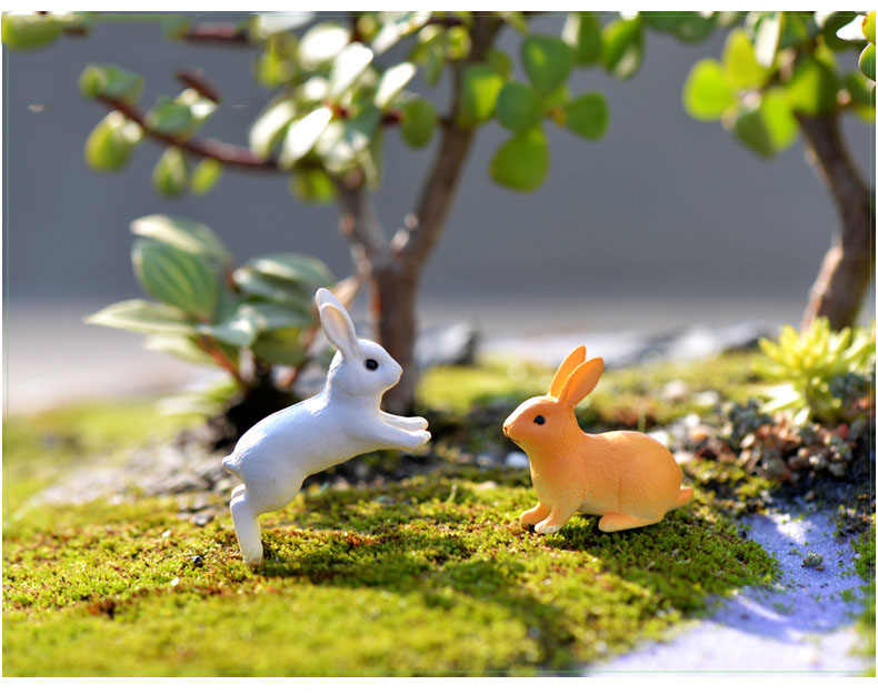 4 Pcs Running/Sitting Rabbit Garden Ornament Miniature Figurine Plant Pot Fairy Synthetic Resin Mini Animal Fairy Garden Decor