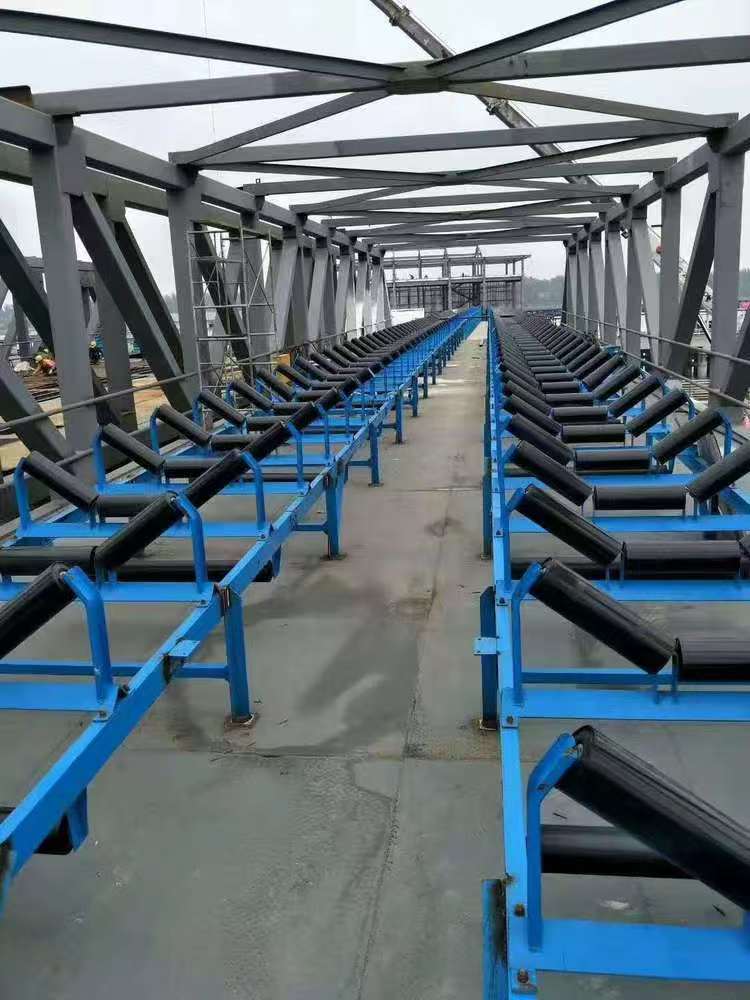 Slot-type idler roller-2