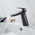 Basin Faucet Solid Brass Bathroom Faucet Cold And Hot Waterfall Mixer Sink Tap Single Handle Deck Mounted Gold/Black/ChromeTap