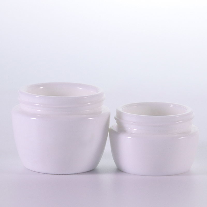 Opal White Cream Jar With Golden Aluminum Lid4 Jpg
