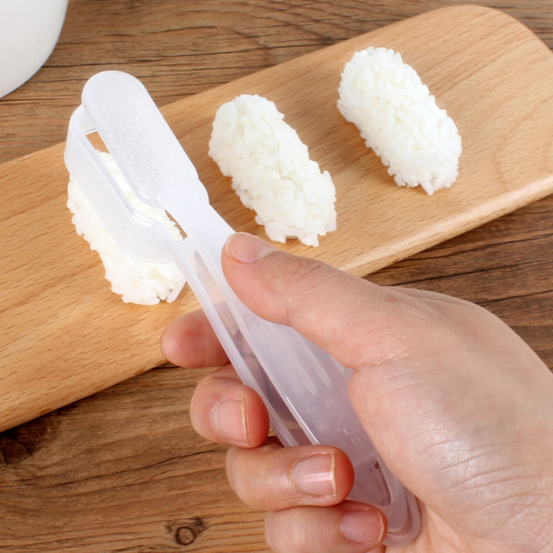 1pc Sushi Mold Tools To Make Rice Ball Maker DIY Sushi Onigiri Rice Mold Meal Press Kitchen Bento Accessories Sushi Mat Rice