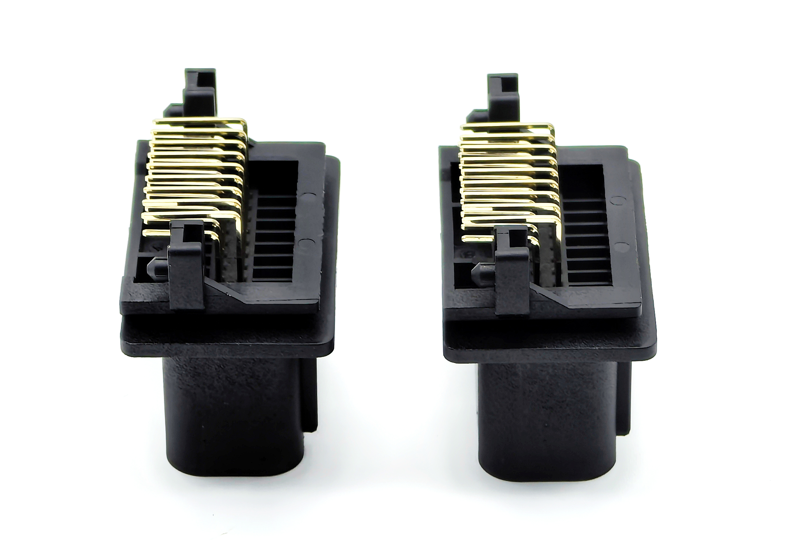 2.54mm Pitch Customized  Automotive Connector Right Angle 18P