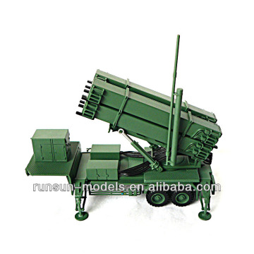 12145 Japan self-defense precious die cast 21#Patriot Missile + Trailer (1/59) model tank collection gift
