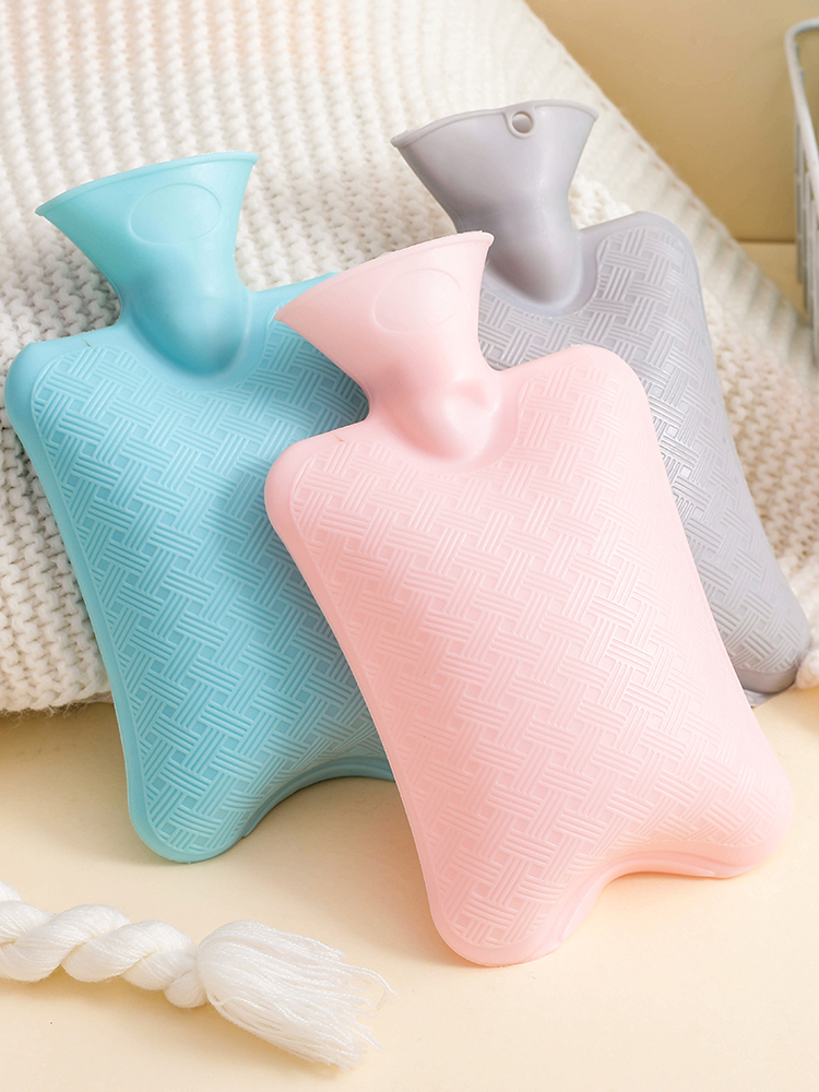 Hot water bottle injection hand warmer compact and portable warm baby warm quilt pvc warm bag warm and comfortable warm belly