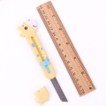 1PC Cute Giraffe Utility Knife Paper Cutter Cutting Paper Razor Blade Office Stationery Escolar School Supplies Random