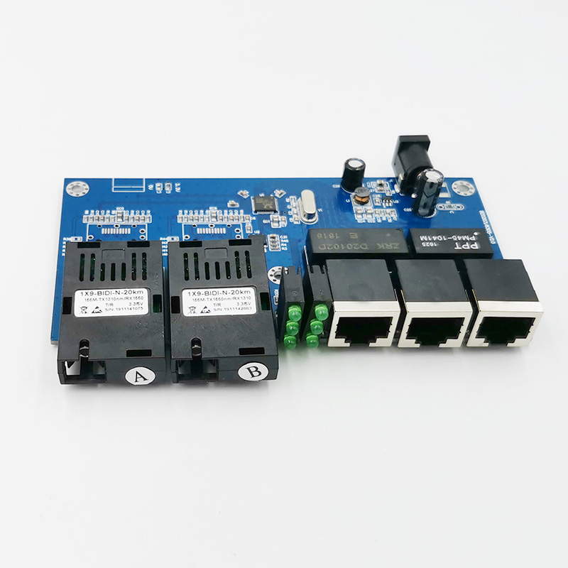 10/100M Fast Ethernet Fiber Optical Media Converter Single Mode 3 RJ45 and 2 SC fiber Port PCBA