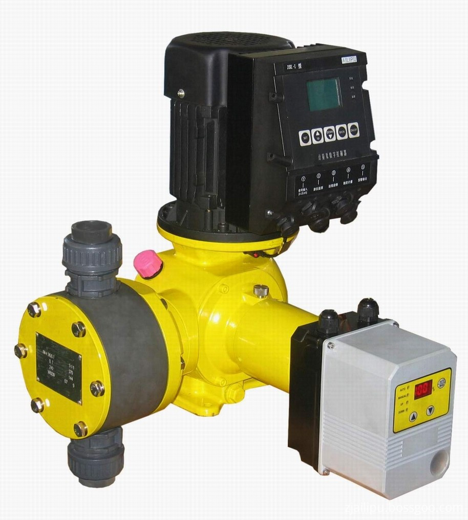 Digital controller for dosing pump 
