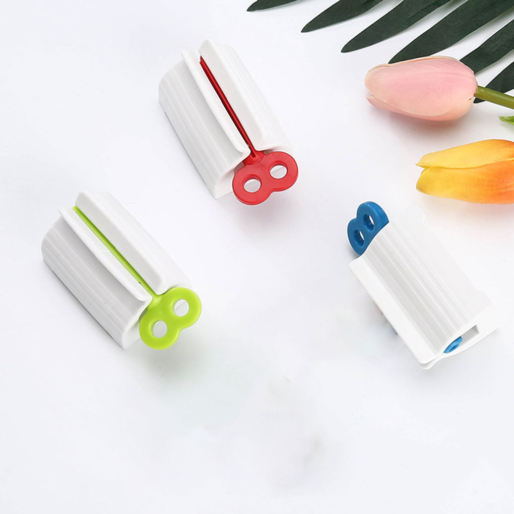 Toothpaste Dispenser Tube Squeezer Tooth Paste Squeezer Facial Cleanser Press Rolling Holder Bathroom Accessories for Kids