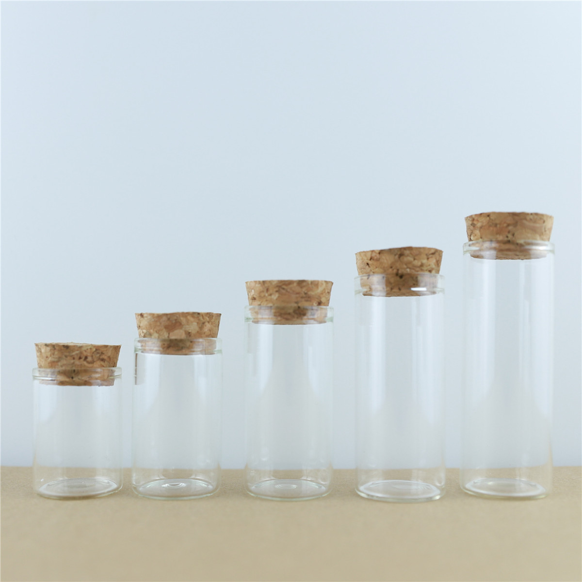 24PCS 30mm Diameter In Vitro Glass Botttle Mini Sub Jars Cork Crafts Jars DIY Wishing Bottles Travel Glass Jars