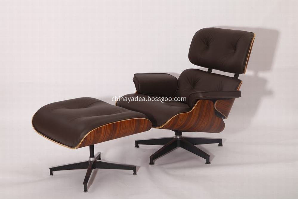 Herman Miller Eames leather lounge chair