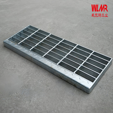 High-Quality Steel Grating with Secure Footboard Design