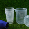 10pcs 100 ml 50ml Measuring Cups Mask Measuring Cup Set Polypropylene Beake Beaker PP Graduated Glass Plastics Laboratory Ware W