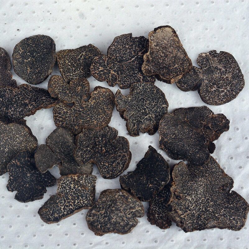 Natural wild organic Truffle Black truffle dry goods Boost immunity Anti-cancer, beauty, anti-wrinkle, liver protection