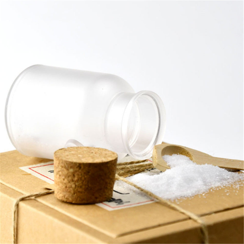 1 pcs 100g/200g/300g Empty Bath Salt Bottle Plastic Matte Cork Jar Women Mask Facial Container Refillable Bottle With Wood Spoon