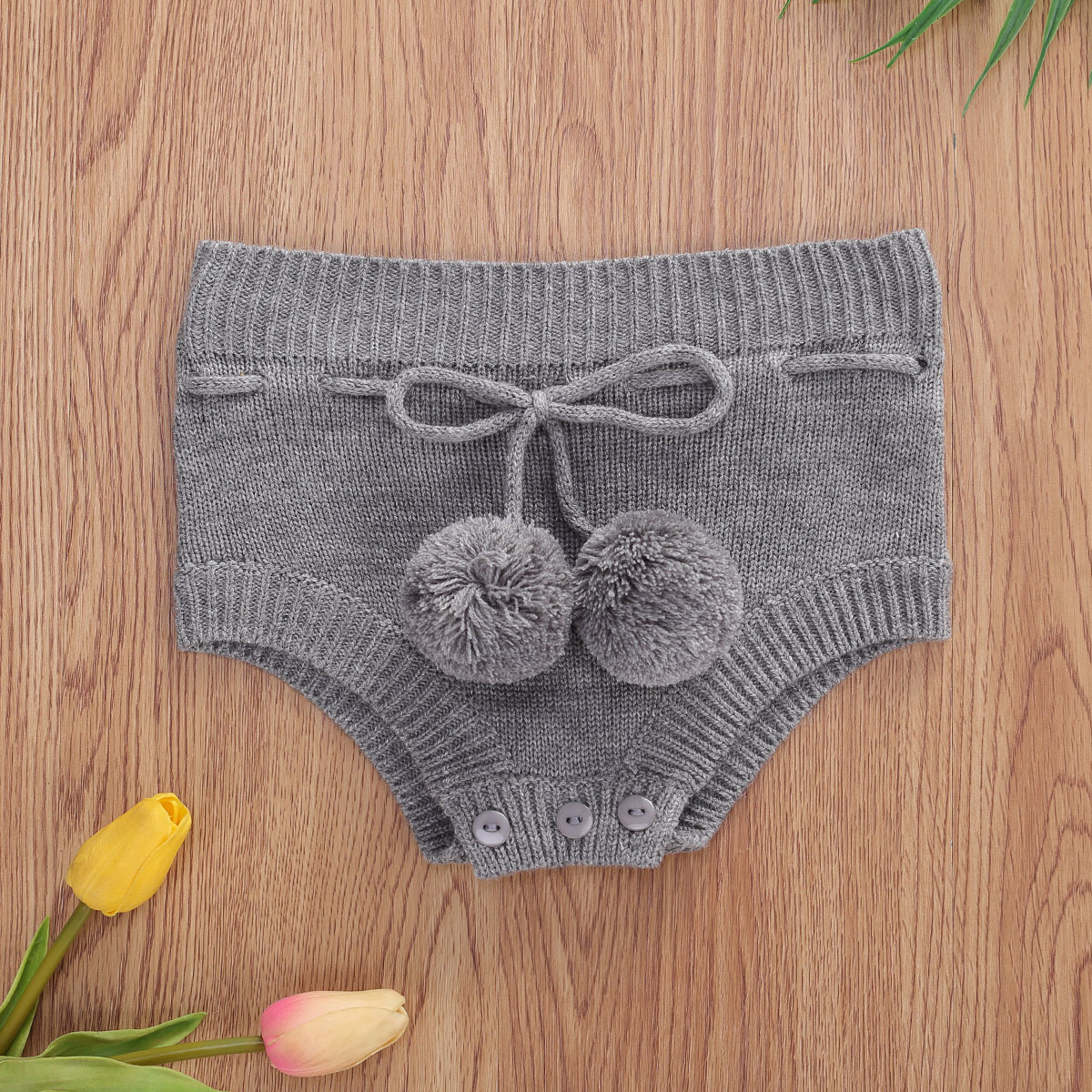 Cute New Autumn Winter Newborn Baby Shorts Pants Infant Kids Kintted Elastic Band Shorts With Balls Toddler Triangle Trouser