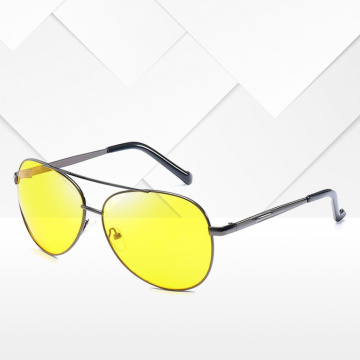 Classic Night Vision Glasses Women Discoloration Sunglasses Ladies Metal Frames Yellow Lenses Men Drivers Glasses Driving