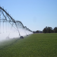 Optimized and adjusted minimum operating costs, easy to operate, covering a large area of sprinkler irrigation machine