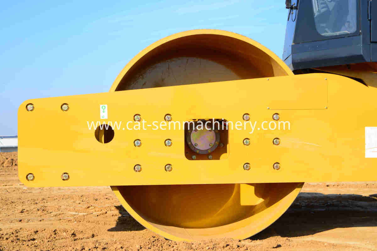 Africa Road Construction Sem518 Road Roller China Manufacturer