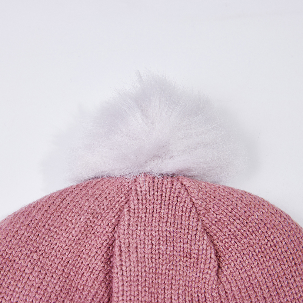 Cf M 0046 Knitted Hat 2