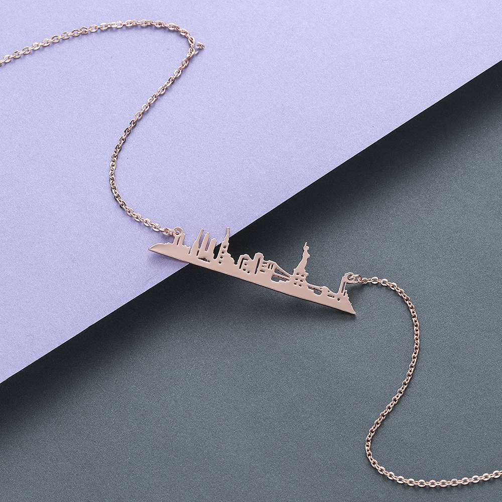 Chandler Stainless Steel Cityscape Necklace New York Skyline Chain Necklaces NY NYC Statue of Liberty Minimalist Jewelry