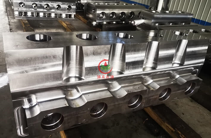 Wq2700 Fluid End 1 Jpg