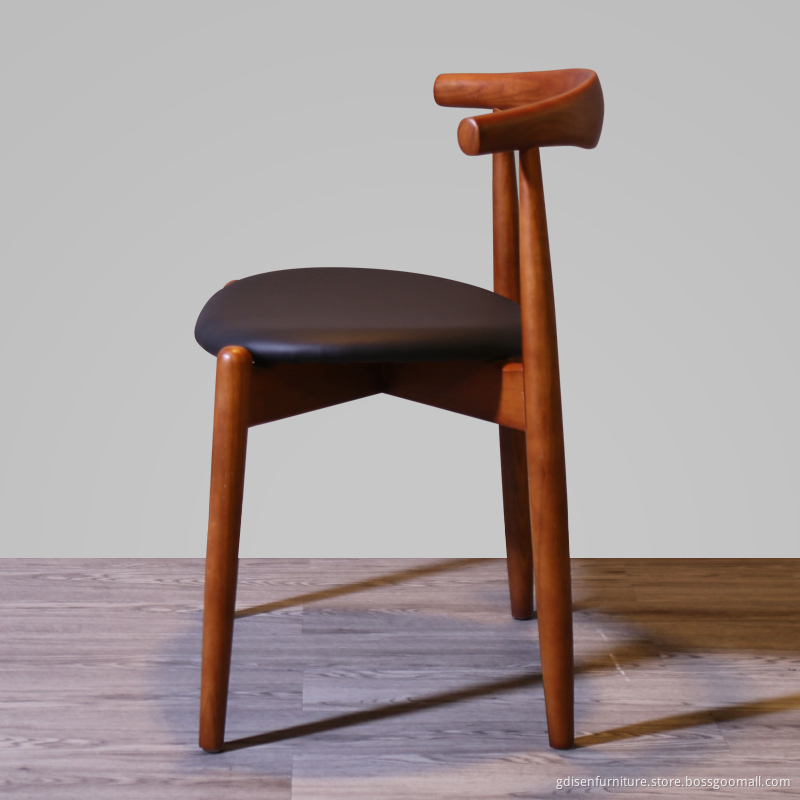 Hans Wegner CH33P Chair