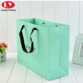 https://www.bossgoo.com/product-detail/branded-packing-green-paper-gift-bag-62984484.html