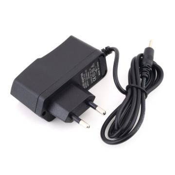 Universal IC Power Adapter AC Charger 5V 2A DC 2.5mm EU for Android Tablet