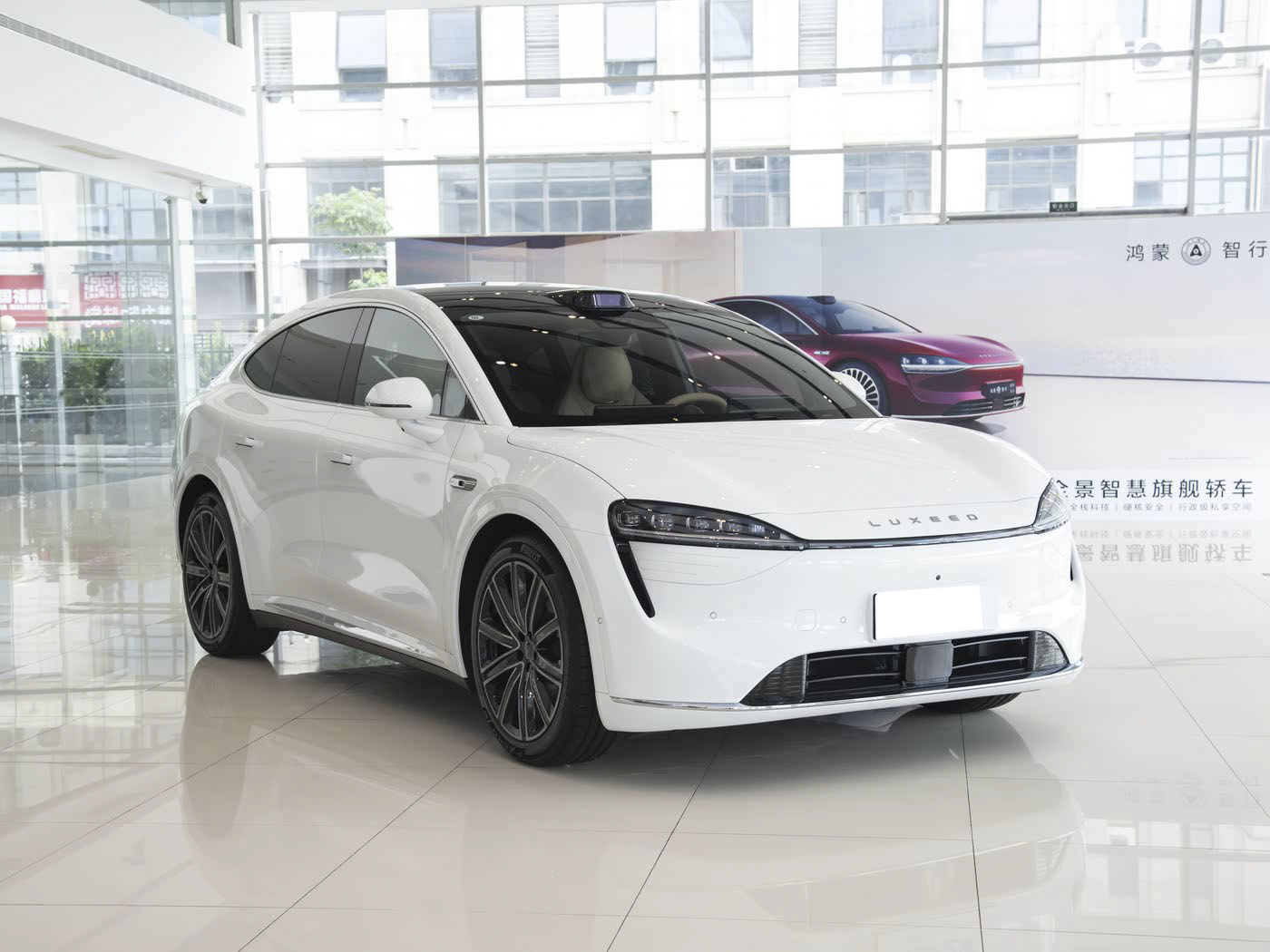 2024 Pure Electric 82kWh Max Rear-Wheel Drive