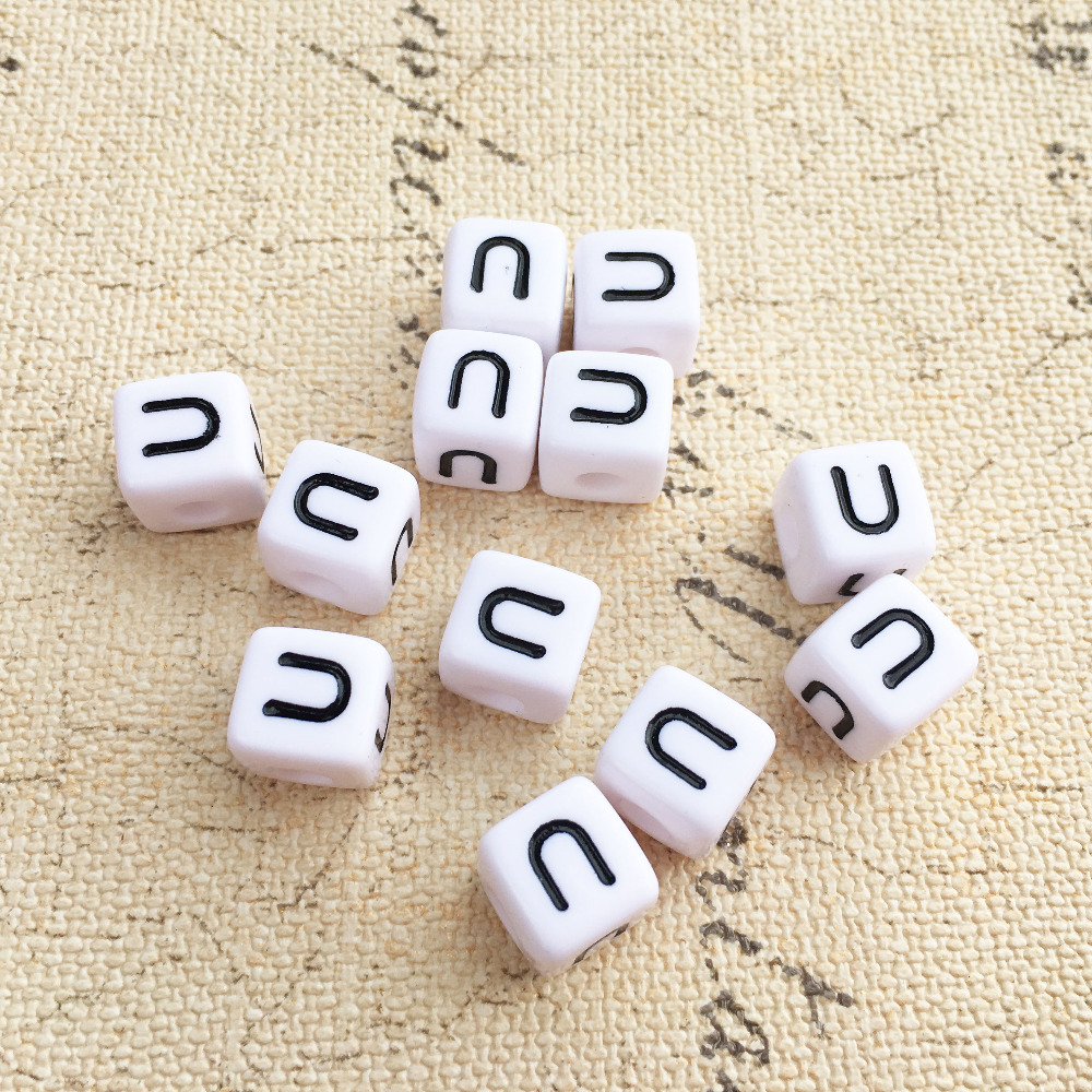 Single English U Printing Acrylic Letter Beads Cube 10*10MM Square Plastic Alphabet Jewelry Ornament Lucite Spacer Beads 550pcs