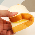 Artificial food squishy Bread Simulation Model Slice Soft Bread Fake Cake Bakery Photography props Decor Slice Soft Bread