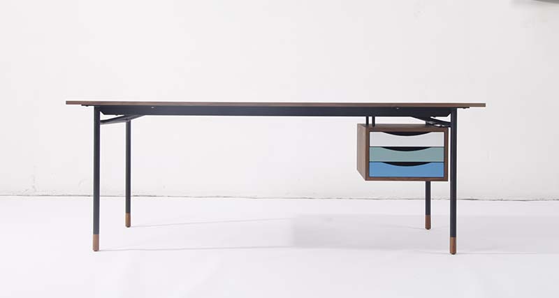 Modern_Finn_Juhl_nyhavn_desk