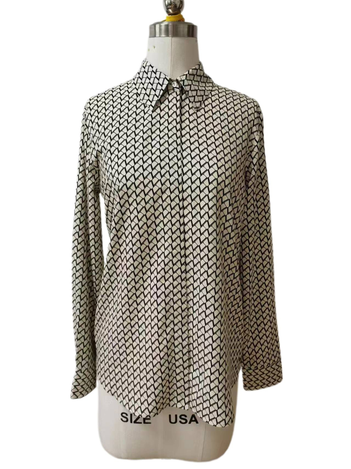 Modern Blouse  Concealed Button Planket