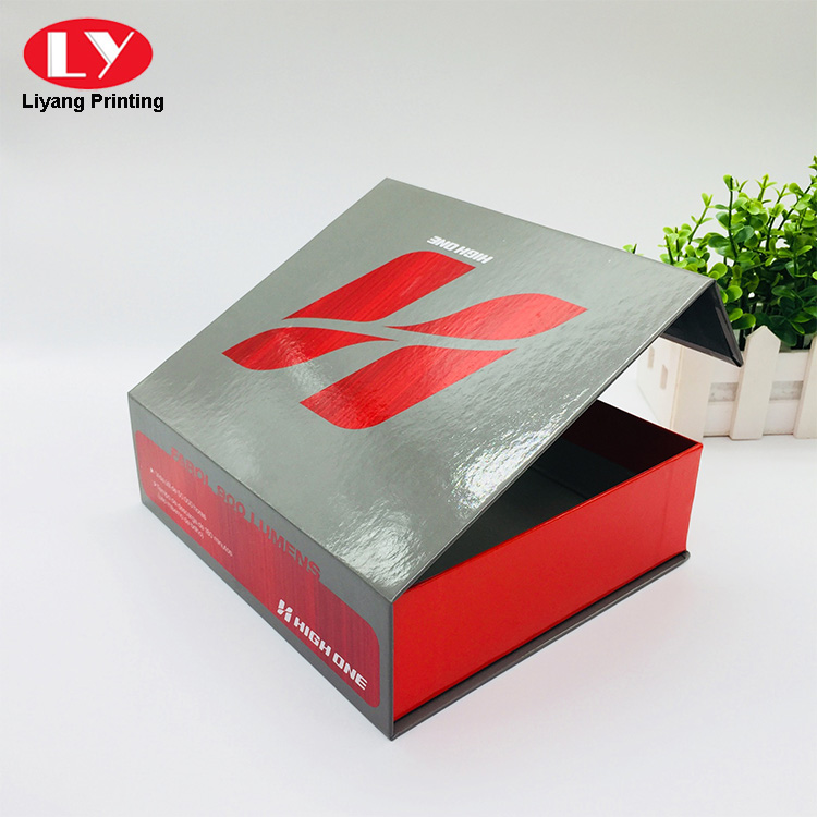 Collapsible Magnetic Box