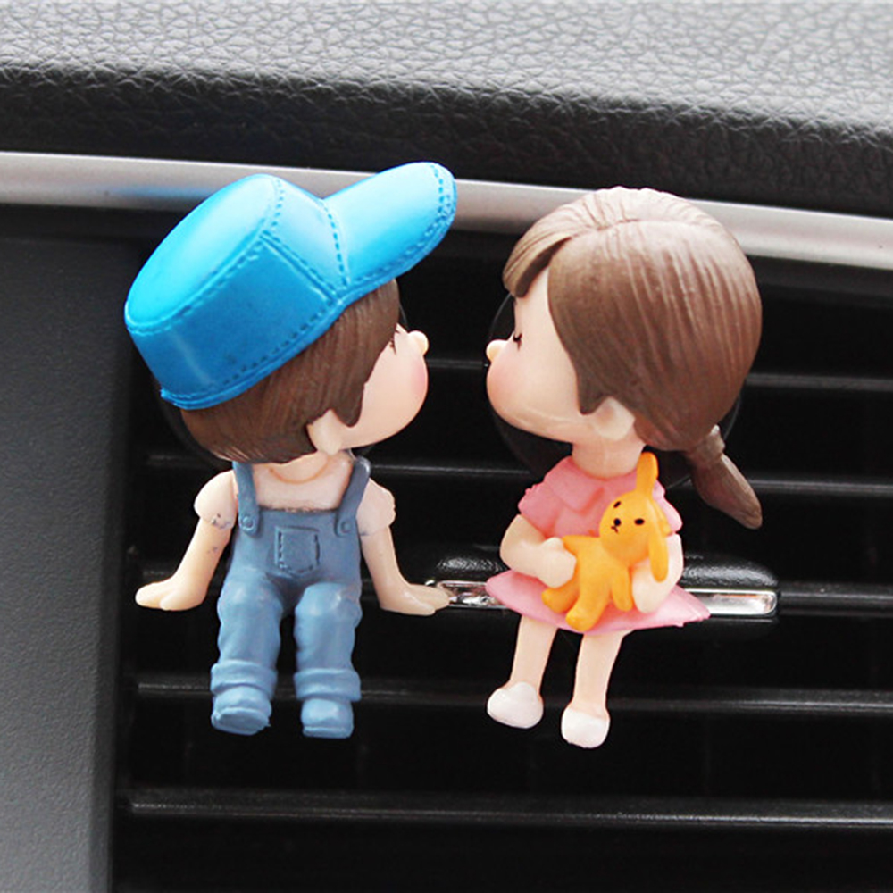 Lovely Couple Girl Boy Car Air Vent Freshener Perfume Clip Aromas Diffuser Auto Car Interior Decoration Car Freshener Cartoon