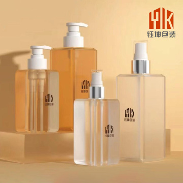 Plastic lotion pump bottle set