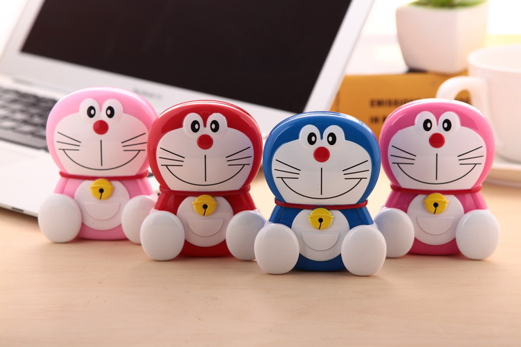 Hot Sale Doraemon cartoon charger 8000MAh machine cat jingle cat power bank external Portable Battery Charger with package
