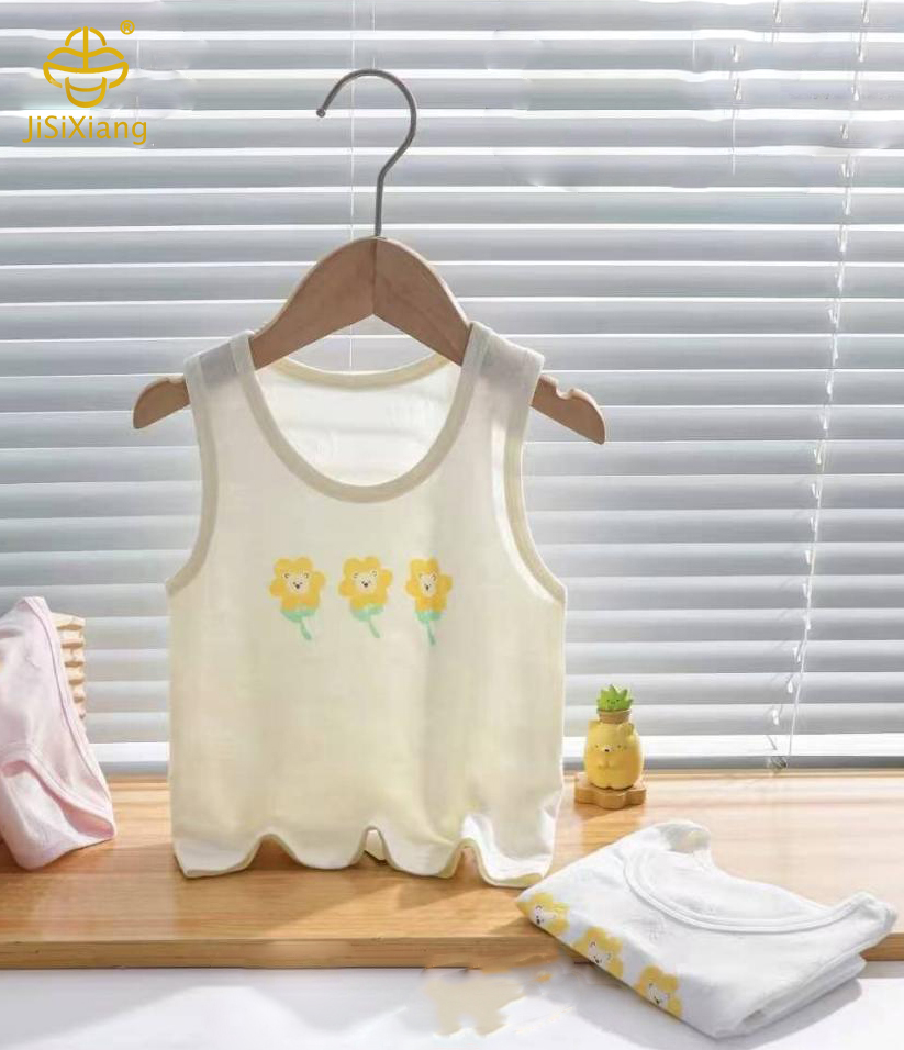Vest with a small flower pattern