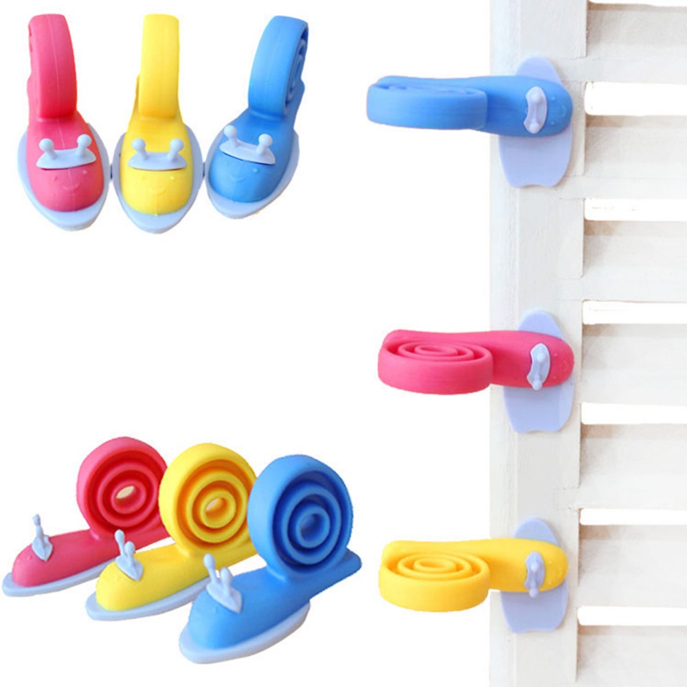 3 pcs Baby Kids children Safety Protector Holder Lock Safety Guard Finger Baby Gates Doorways Cute Cartoon Door Stopper Holder