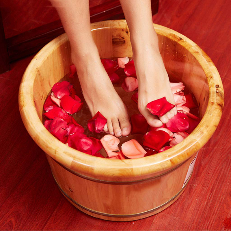 GOALONE Wood Foot Basin Foot Bucket Pedicure Bowl Spa Massage Cedar Thicken Barrels Household Foot Bath Barrel with Lid Massager